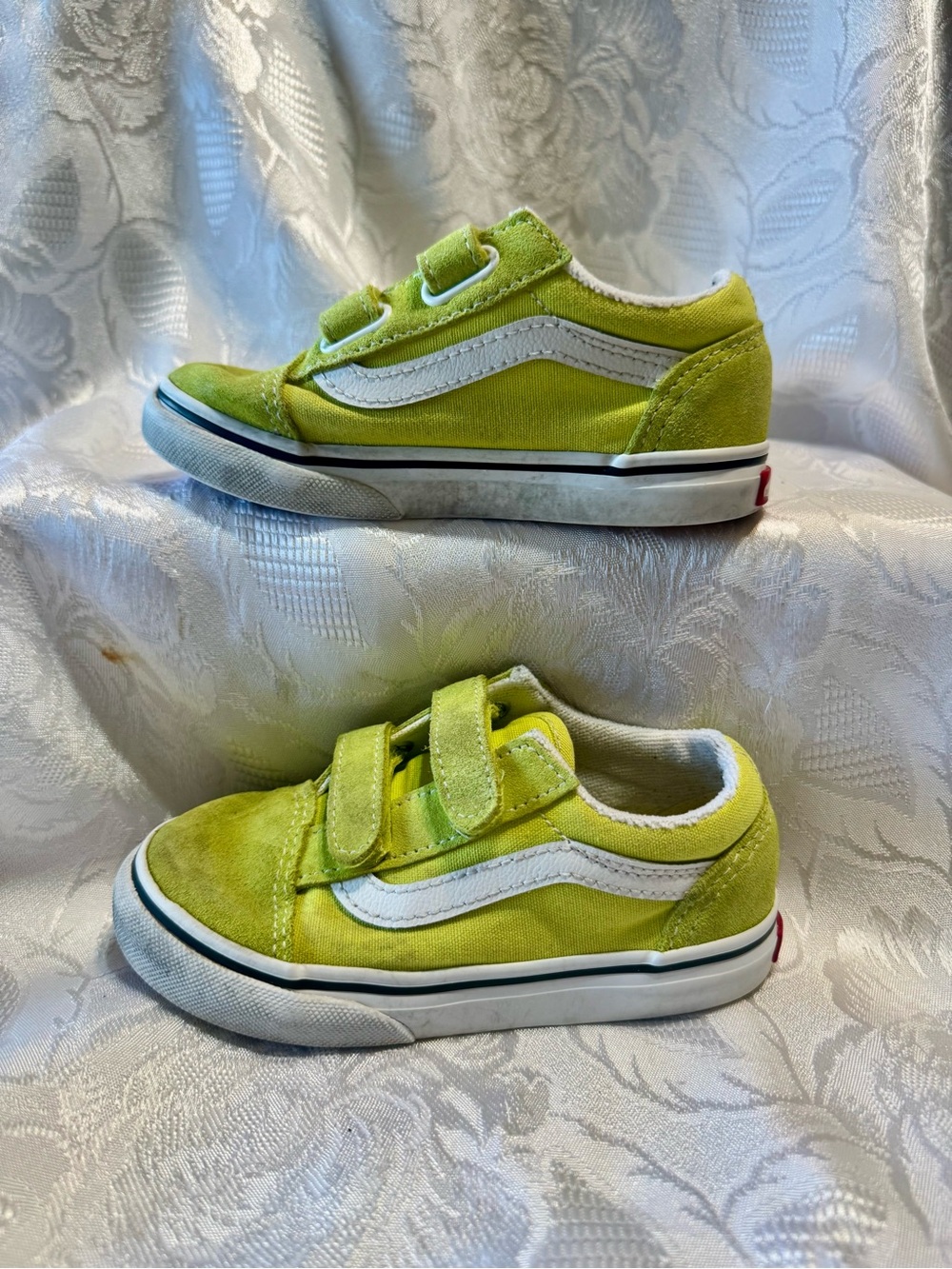 Vans Kids Old Skool Hook and Loop Sneakers Size 9.0 Toddler